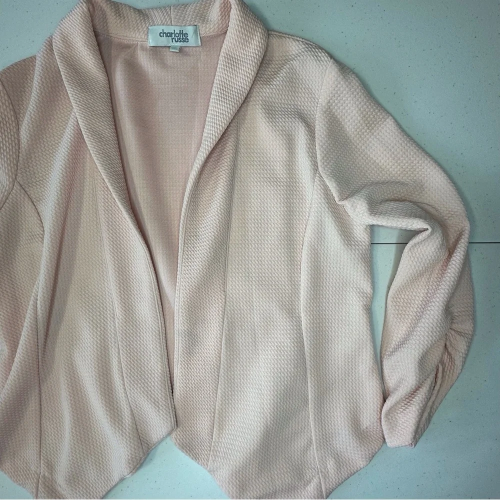 Charlotte Russe‎ light pink/peach 3/4 sleeves cropped cardigan women’s medium - Picture 3 of 14